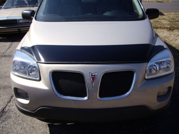 2006 Pontiac Montana with a magnetic car bra