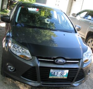 2012 Ford Focus with a magnet car bra