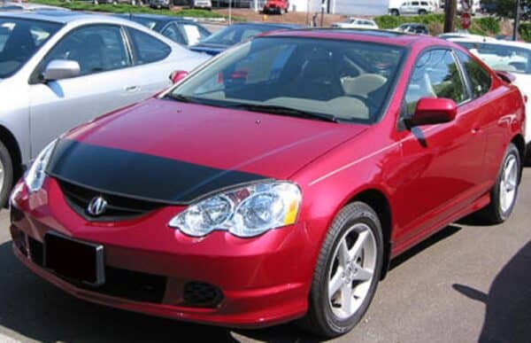 Acura RSX with a magnetic car bra