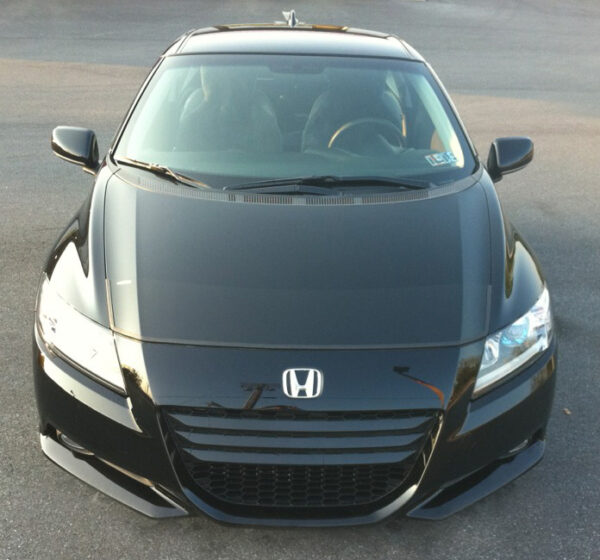 Honda CR-Z with a magnetic car bra.