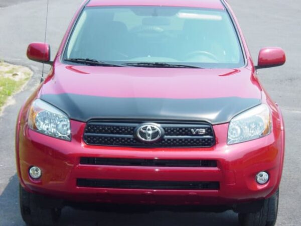2007 Toyota RAV4 with a magnetic car bra