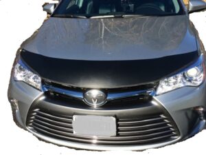 2015 Toyota Camry with a magnetic car bra