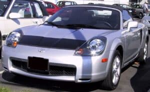 Toyota MR2 with a magnetic car bra