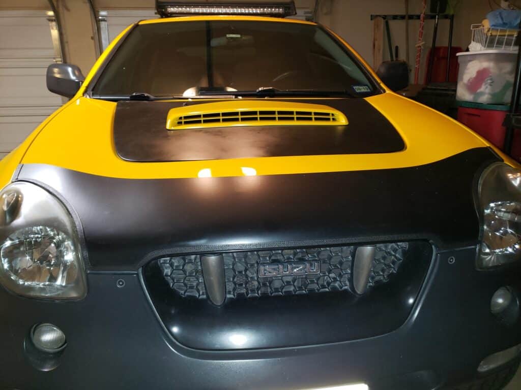 2001 Isuzu Vehicross with a magnet car bra