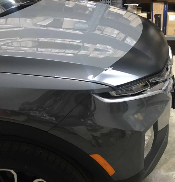 2022 Hyundai Santa Cruz gray with a black car bra logo view Magnetbra